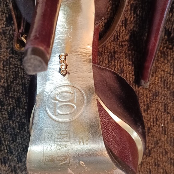 Bebe Peep toe, platfor heel, brown size 8 - Picture 11 of 11